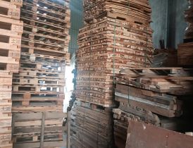 PALLET GỖ SỒI